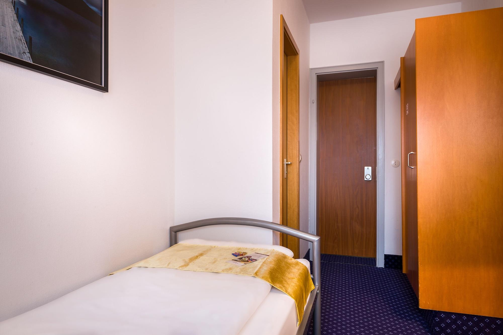 Scope Hotel Greif Karlsruhe Buitenkant foto