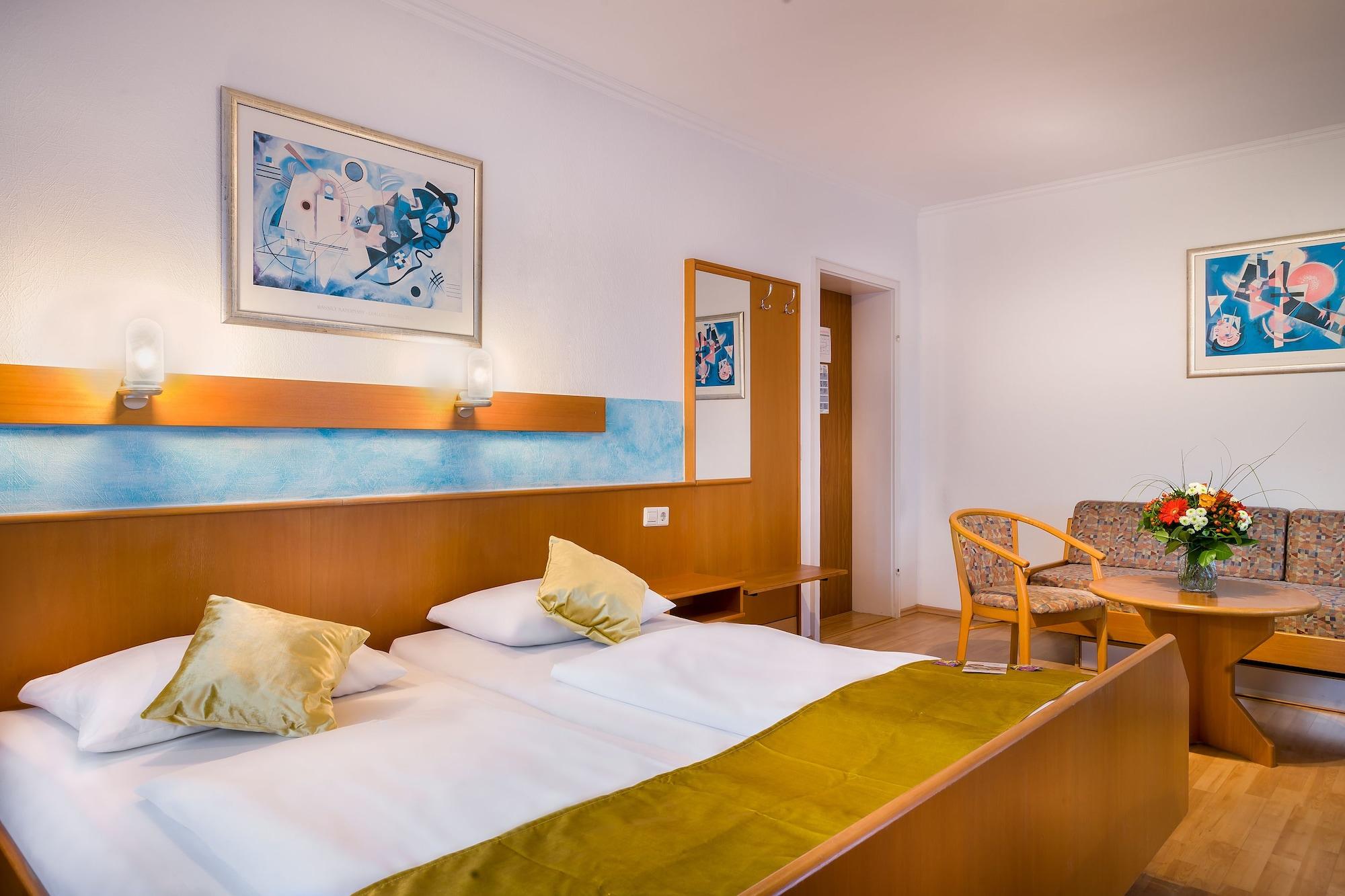 Scope Hotel Greif Karlsruhe Buitenkant foto
