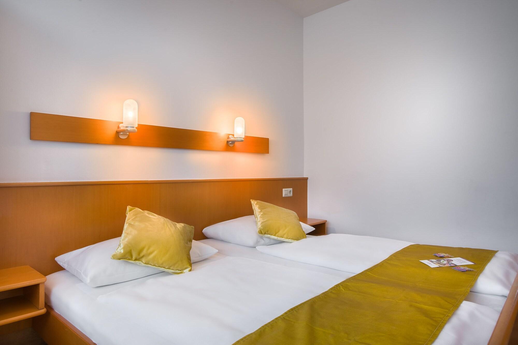 Scope Hotel Greif Karlsruhe Buitenkant foto