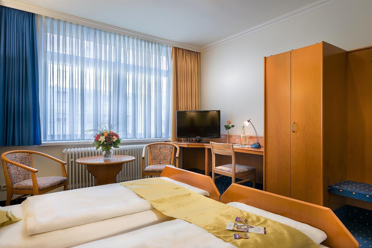 Scope Hotel Greif Karlsruhe Buitenkant foto