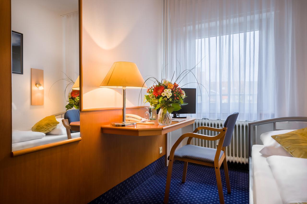 Scope Hotel Greif Karlsruhe Buitenkant foto