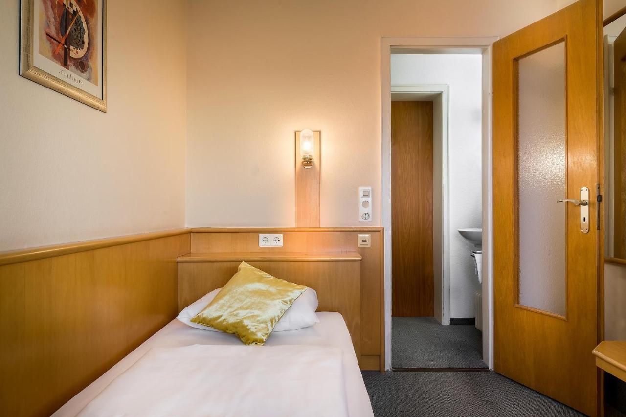Scope Hotel Greif Karlsruhe Buitenkant foto